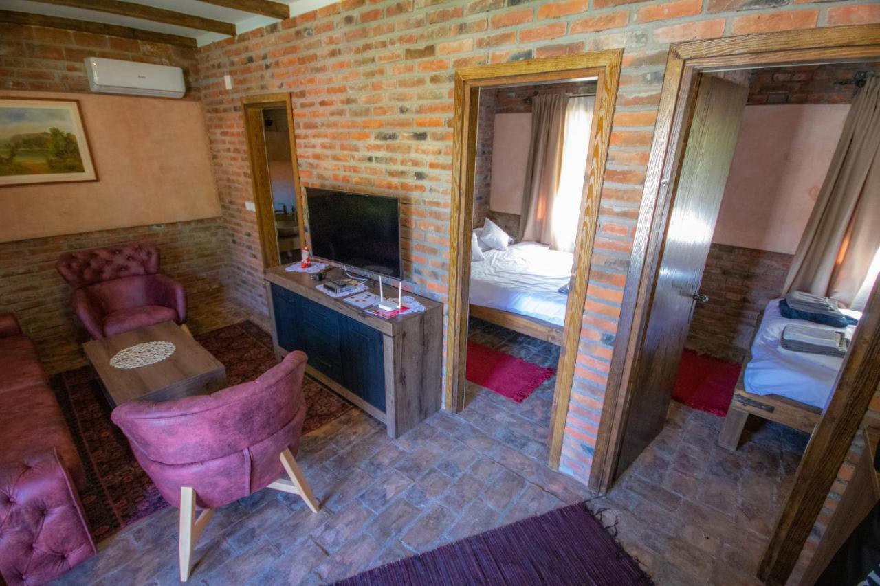 Appartement Etno Selo Svodje à Vlasotince Extérieur photo