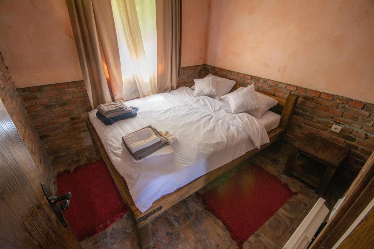Appartement Etno Selo Svodje à Vlasotince Extérieur photo